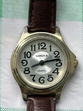 Watch It Gold Tone Brown Band Women’s Quartz Watch